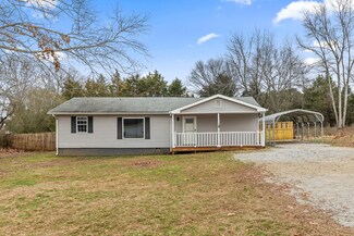 55 Koger St, Killen, AL 35645