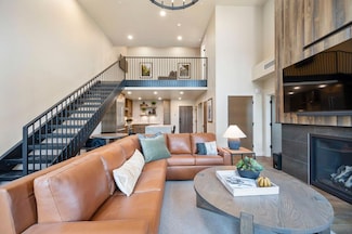 700 Village Dr Unit 404, Donnelly, ID 83615