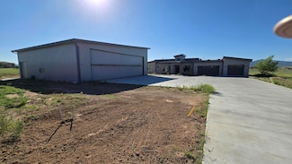 53 Blanco Dr, Edgewood, NM 87015