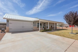 1013 Summer St, van Horn, TX 79855