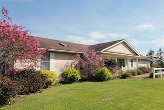 816 Ballyhack Rd, Port Crane, NY 13833