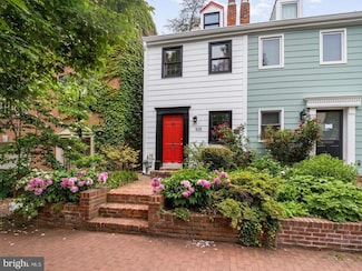 525 6th St SE, Washington, DC 20003