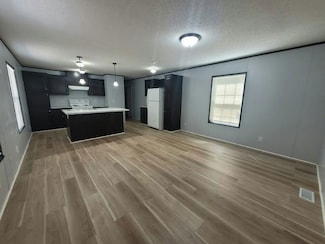 11205 112th Square NE Unit 163, Blaine, MN 55434