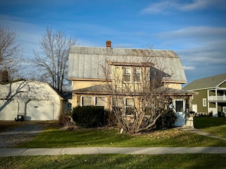 100 State St, Rouses Point, NY 12979