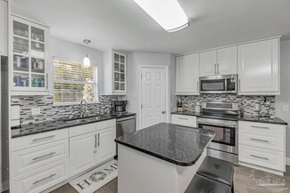 1955 Alfred Blvd, Navarre, FL 32566