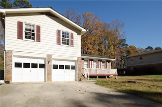 2621 Bailey Dr, Norcross, GA 30071