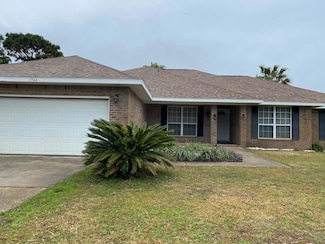 1944 Cardinal Ln, Navarre, FL 32566