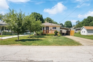441 Glenn St, Barberton, OH 44203