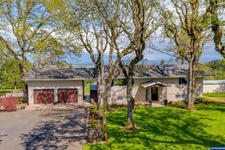 12363 Summit Loop Rd SE, Turner, OR 97392