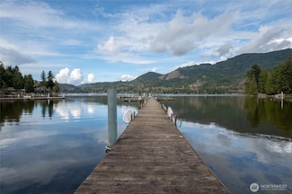 316 W Lake Samish Dr Unit 10, Bellingham, WA 98229