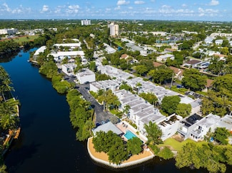 658 Kensington Place Unit 11B, Wilton Manors, FL 33305