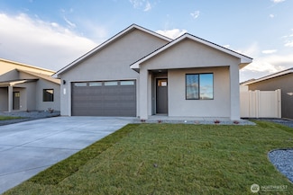 1116 9th Ave NE, Ephrata, WA 98823