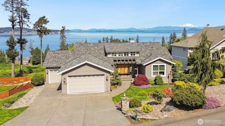 420 Vanderlin Dr, Camano Island, WA 98282