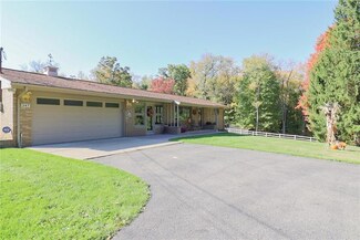 347 Thompson Run Rd, Beaver Falls, PA 15010