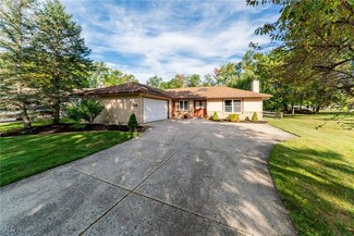 10120 N Surfside Cir, Aurora, OH 44202