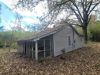 228 Double Bridge Rd, Laurel Hill, FL 32567