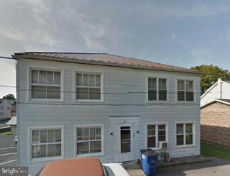 209 E Poplar St, Mc Connellsburg, PA 17233