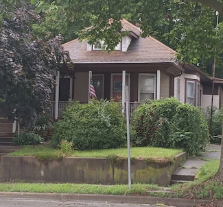 703 S Randolph St, Champaign, IL 61820