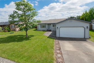 6160 Pacific Heights Dr, Ferndale, WA 98248