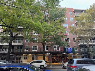142-05 Roosevelt Ave Unit 328, Flushing, NY 11354