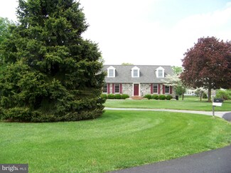 2702 Rosemary Ct, Adamstown, MD 21710