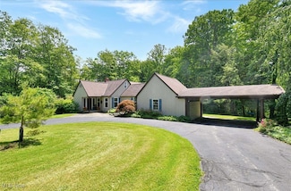 36300 Chardon Rd, Willoughby Hills, OH 44094