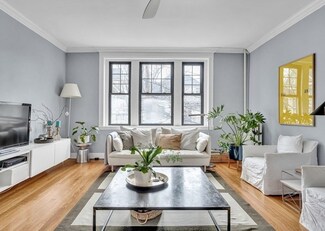 26 Summit Ave Unit 5, Brookline, MA 02446