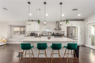 1308 Royal Creek Ct, North Las Vegas, NV 89031