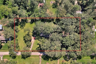 20490 Lazy Creek Dr, New Caney, TX 77357