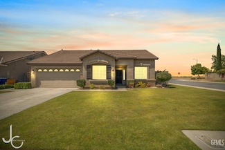 13421 Cheyenne Mountain Dr, Bakersfield, CA 93314