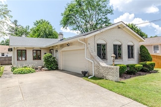 80 Hillside Dr, North Providence, RI 02904