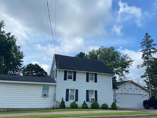 159 Maple St, Massena, NY 13662