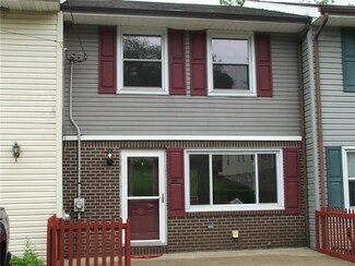 202 Stark Ave, Imperial, PA 15126