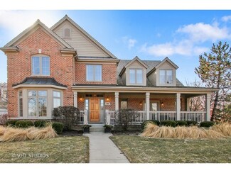 2883 Independence Ave Unit 2, Glenview, IL 60026