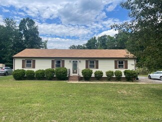 3909 Robin Hood Dr, Hopewell, VA 23860