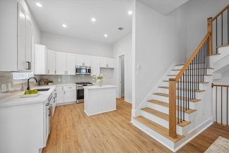 1035 W 17th St, Houston, TX 77008