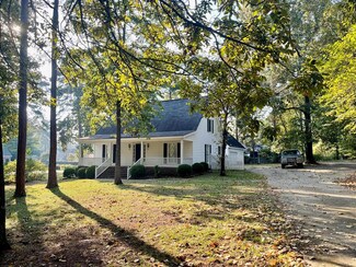 2801 N Doublegate Dr, Albany, GA 31721