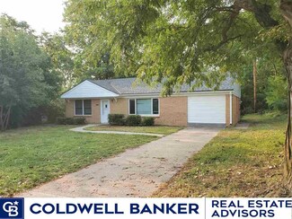 2079 Tecumseh Rd, Manhattan, KS 66502