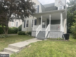 725 Stokes Ave, Collingswood, NJ 08108