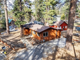 1083 Aspenwald Rd, South Lake Tahoe, CA 96150