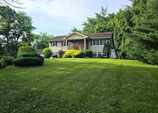 5121 W 113th Ave, Crown Point, IN 46307