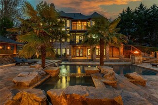 2461 Oak Grove Estates NE, Atlanta, GA 30345