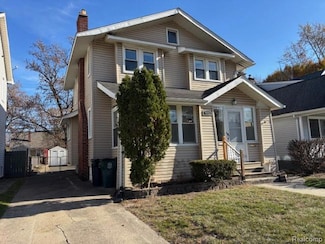 901 Longfellow Ave, Royal Oak, MI 48067