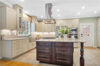 4427 Landfall Dr, Williamsburg, VA 23185