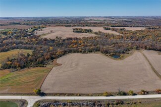 Lot 2 Hogback Bridge Rd, Earlham, IA 50072