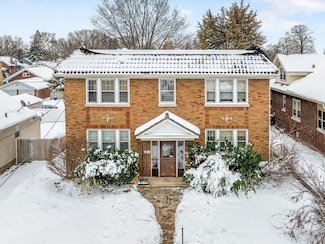 2321 Broadway, Rockford, IL 61104