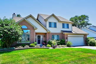 1762 Auburn Ave, Naperville, IL 60565