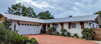 527 Ridge Rd, Santa Rosa Beach, FL 32459