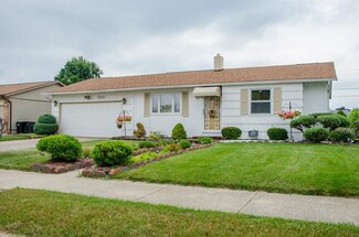 5216 Redbud Ln, South Bend, IN 46619