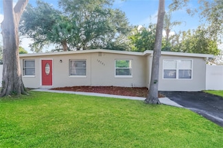 10701 105th St, Largo, FL 33773
